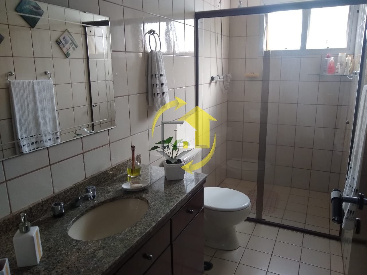 Apartamento à venda com 3 quartos, 107m² - Foto 10