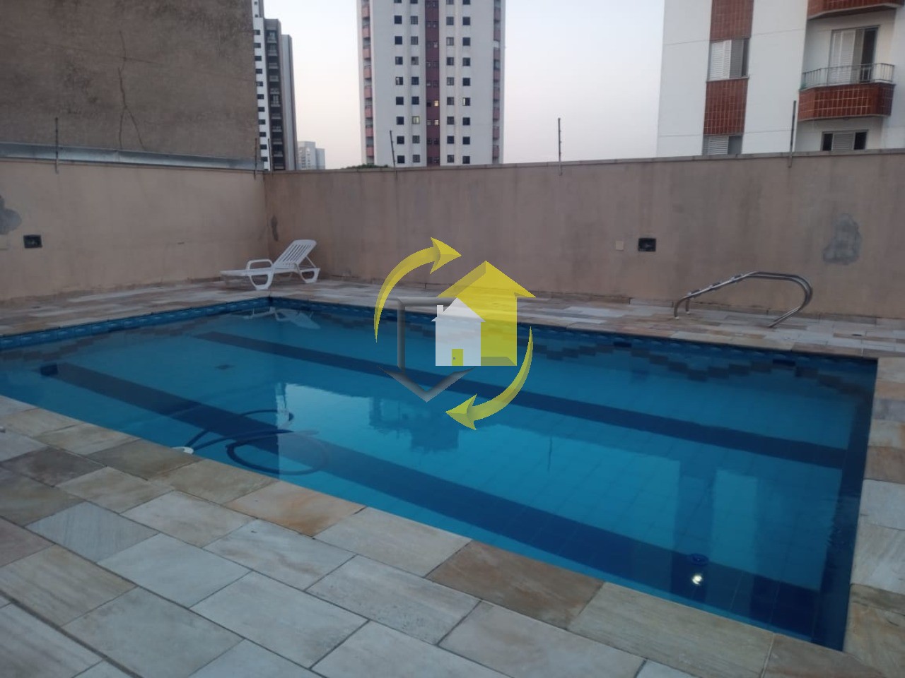 Apartamento à venda com 3 quartos, 107m² - Foto 27