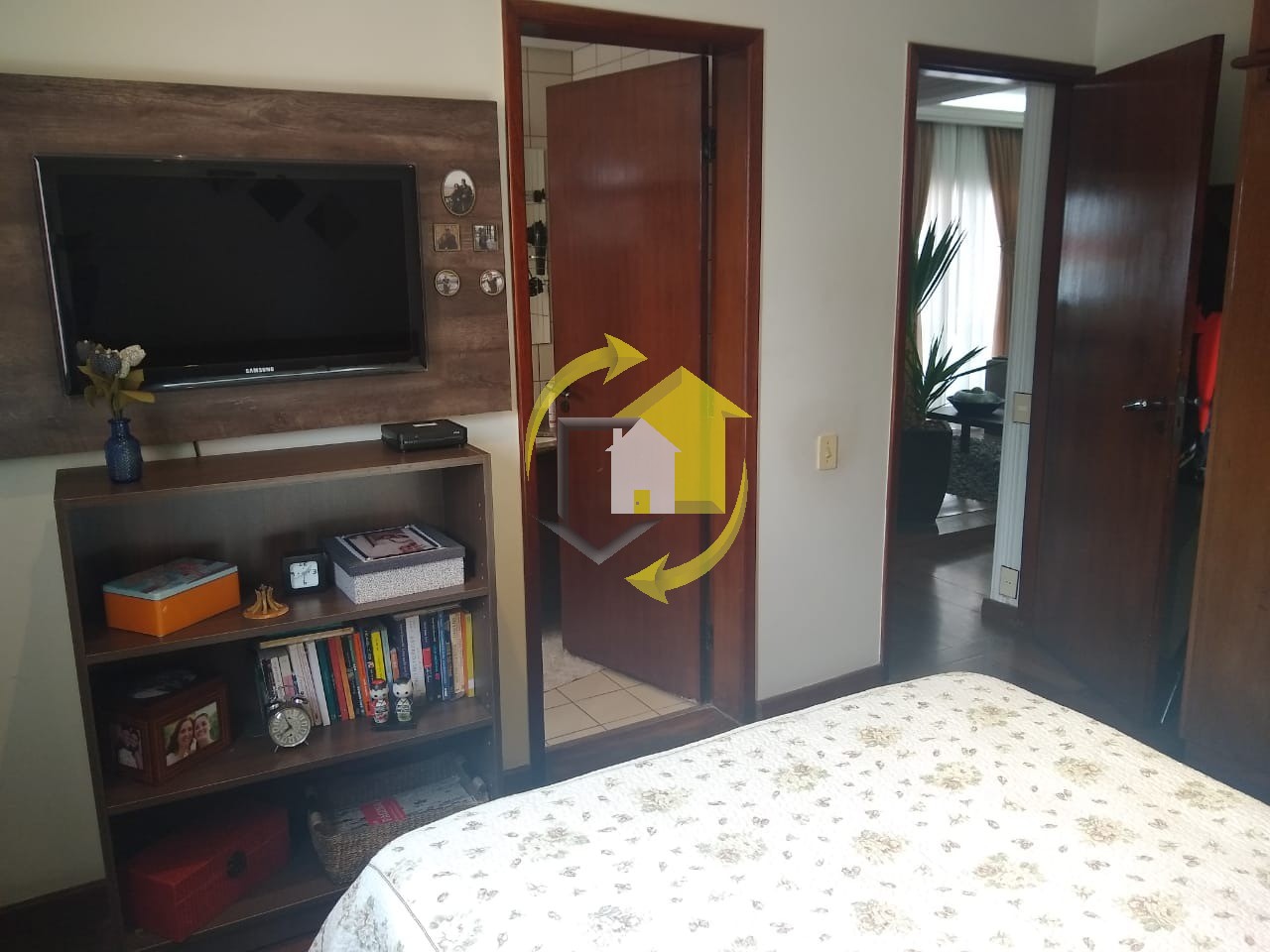 Apartamento à venda com 3 quartos, 107m² - Foto 12