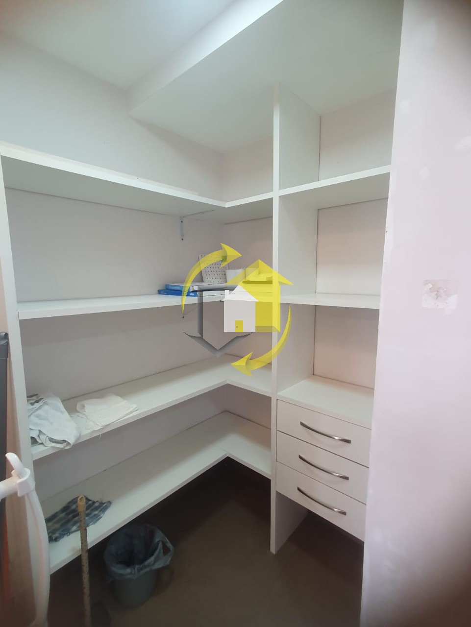 Apartamento à venda com 2 quartos, 65m² - Foto 15