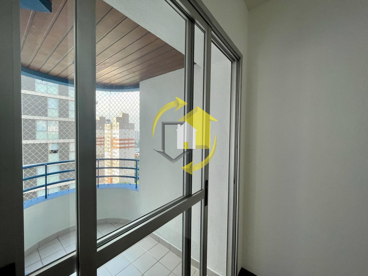 Apartamento para alugar com 2 quartos, 60m² - Foto 7