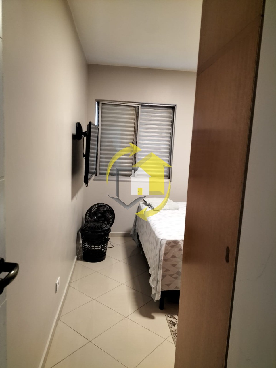 Apartamento à venda com 2 quartos, 70m² - Foto 14