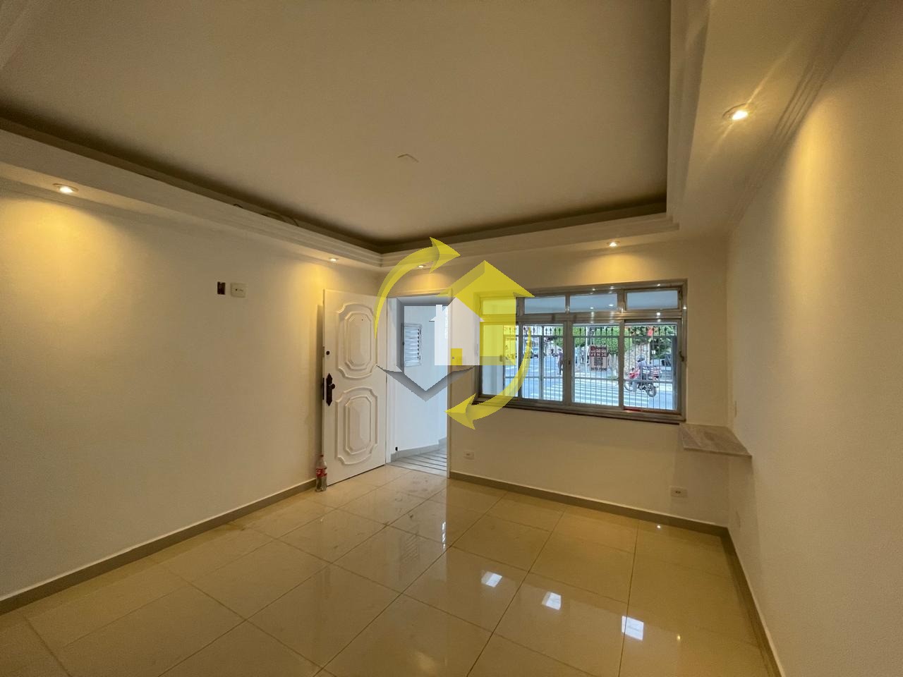 Casa Comercial para alugar com 2 quartos, 120m² - Foto 13