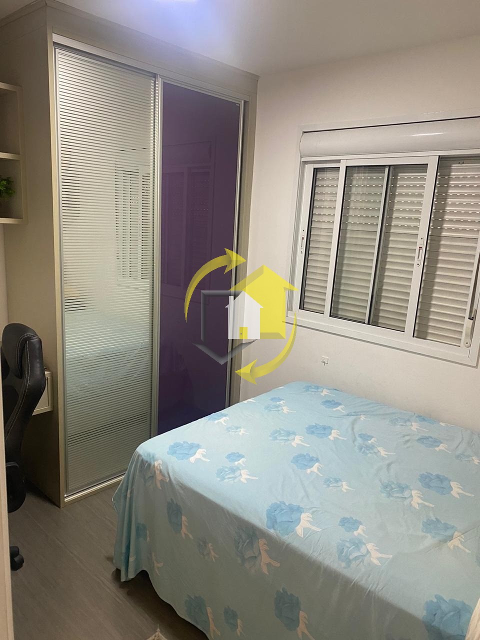 Apartamento à venda com 3 quartos, 80m² - Foto 4