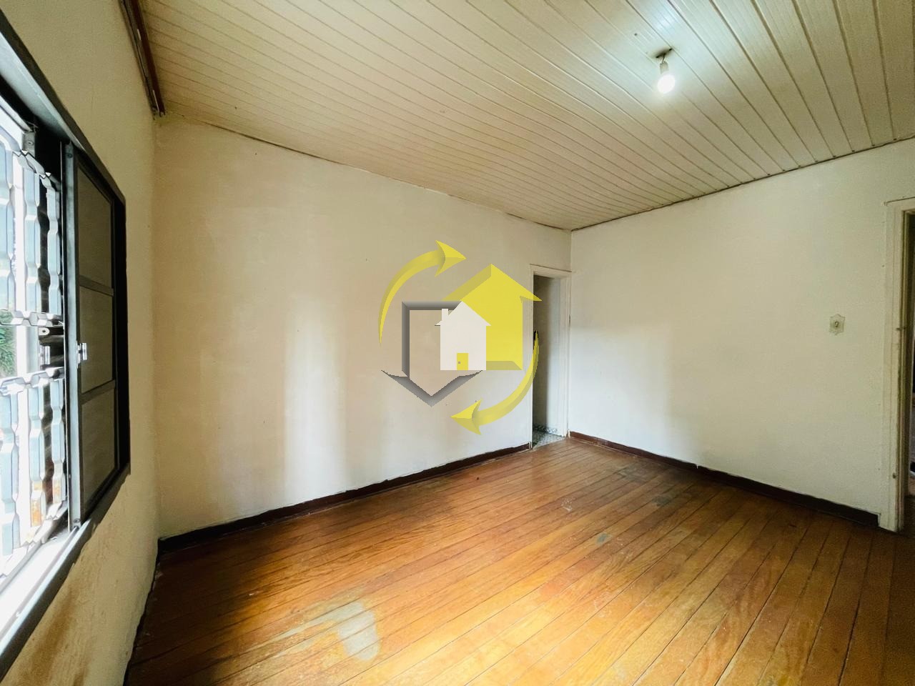 Casa Comercial para alugar com 4 quartos, 80m² - Foto 13