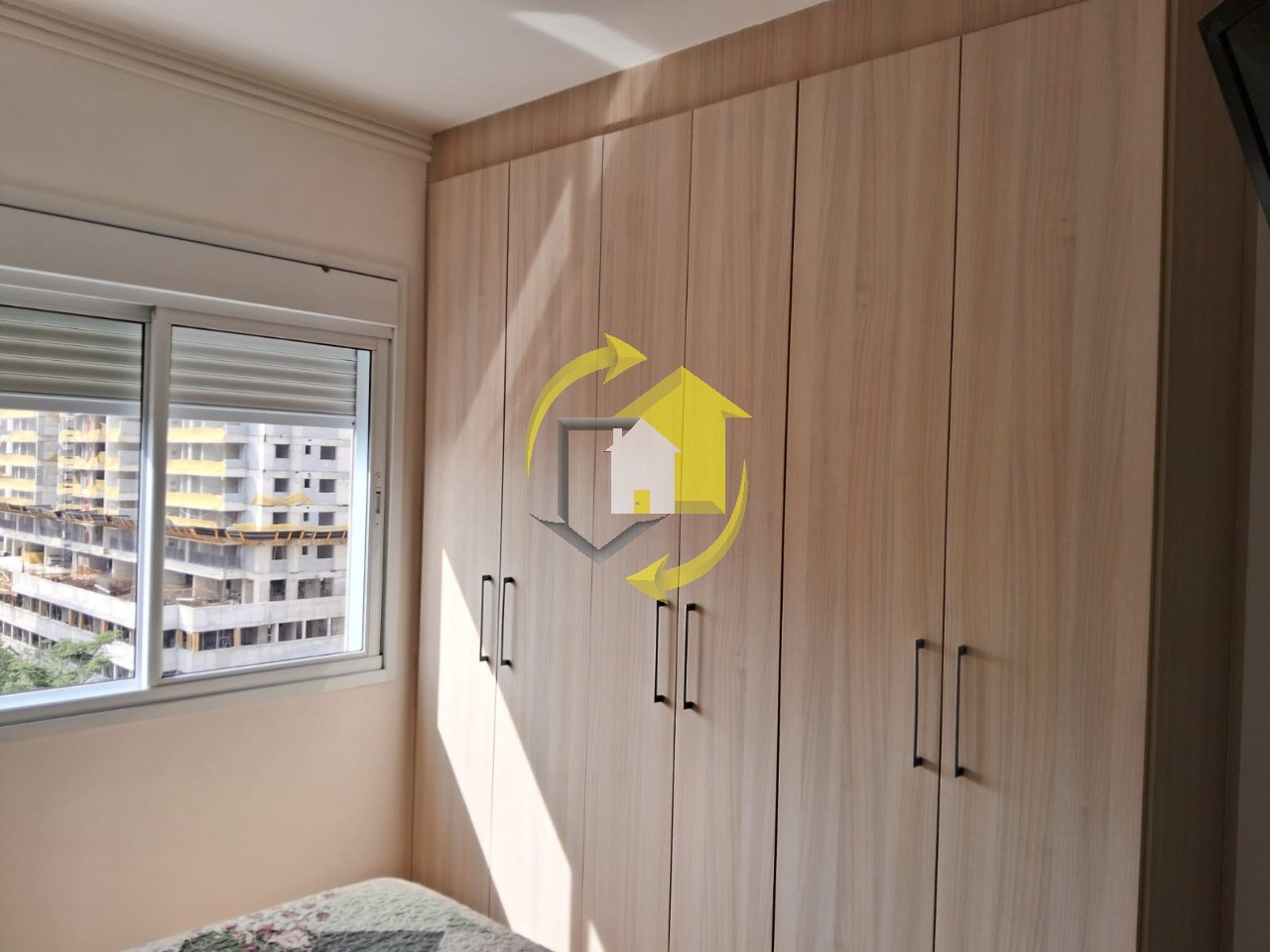 Apartamento à venda com 3 quartos, 84m² - Foto 4