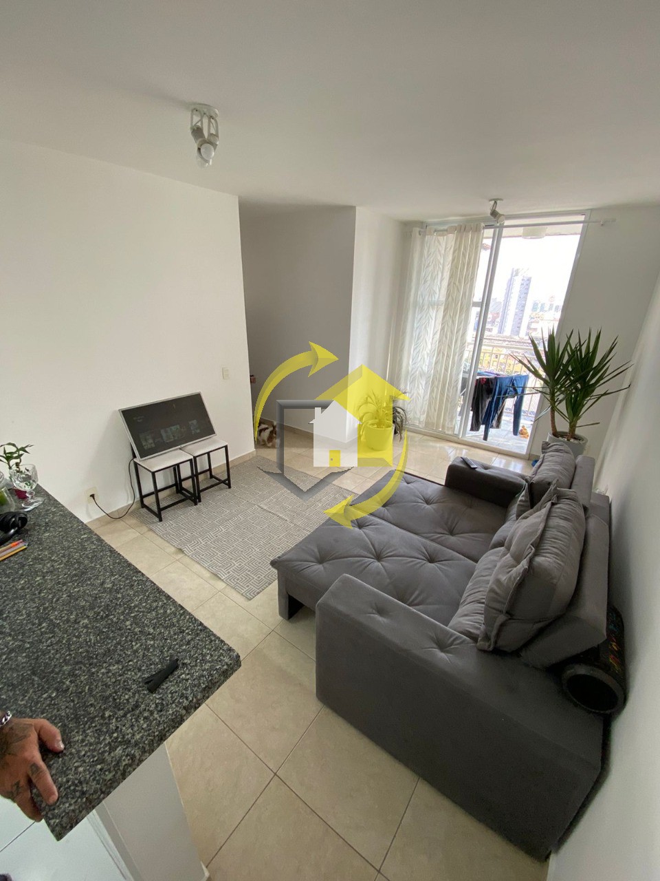 Apartamento à venda com 3 quartos, 60m² - Foto 1