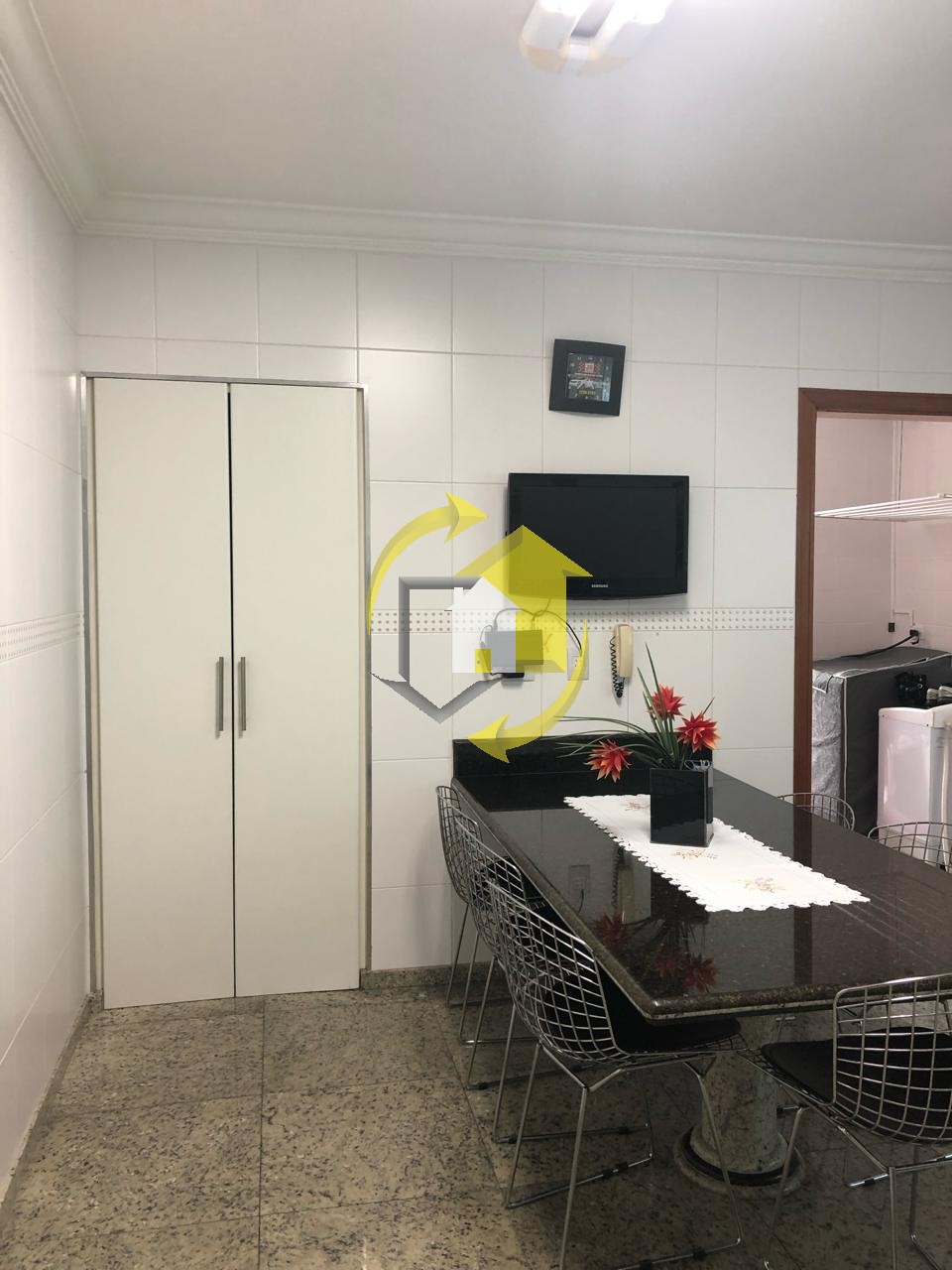 Sobrado à venda e aluguel com 4 quartos, 175m² - Foto 12