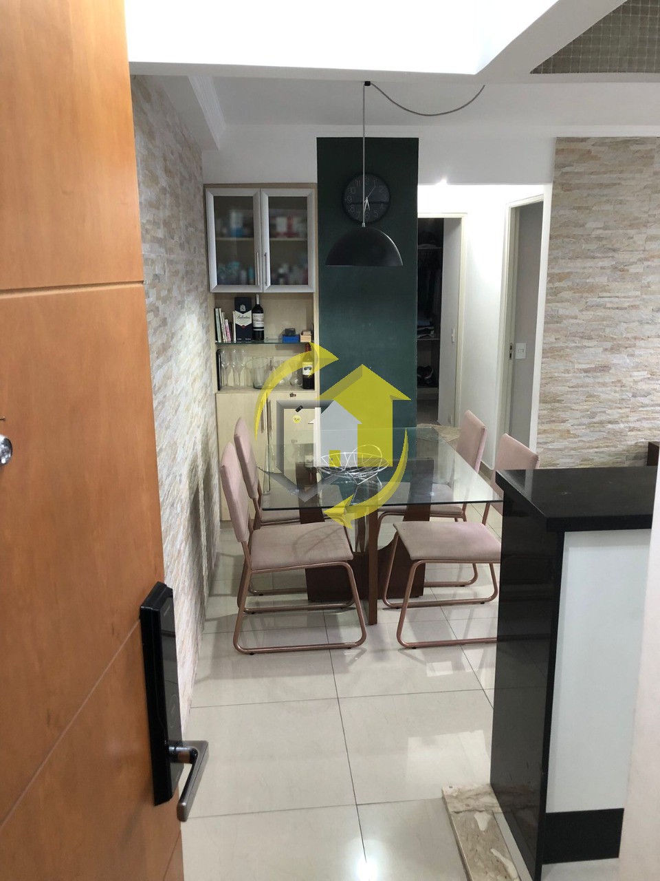 Apartamento à venda com 2 quartos, 60m² - Foto 3