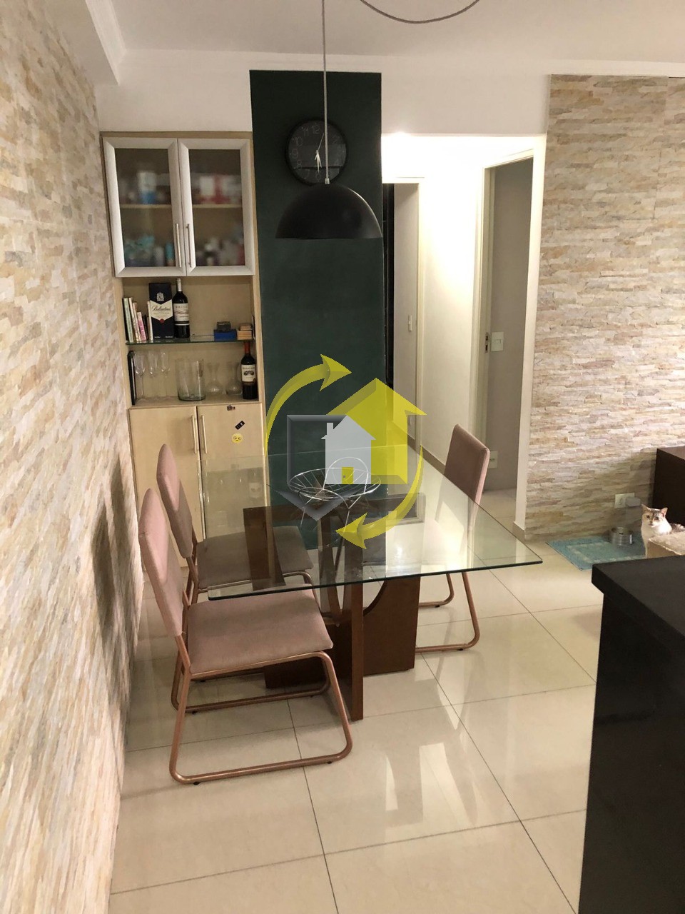 Apartamento à venda com 2 quartos, 60m² - Foto 4