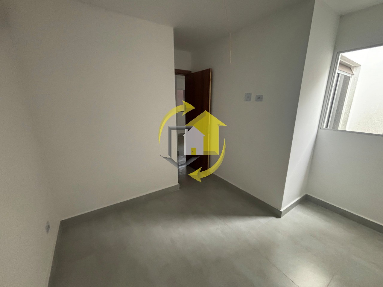 Apartamento à venda com 2 quartos, 35m² - Foto 8