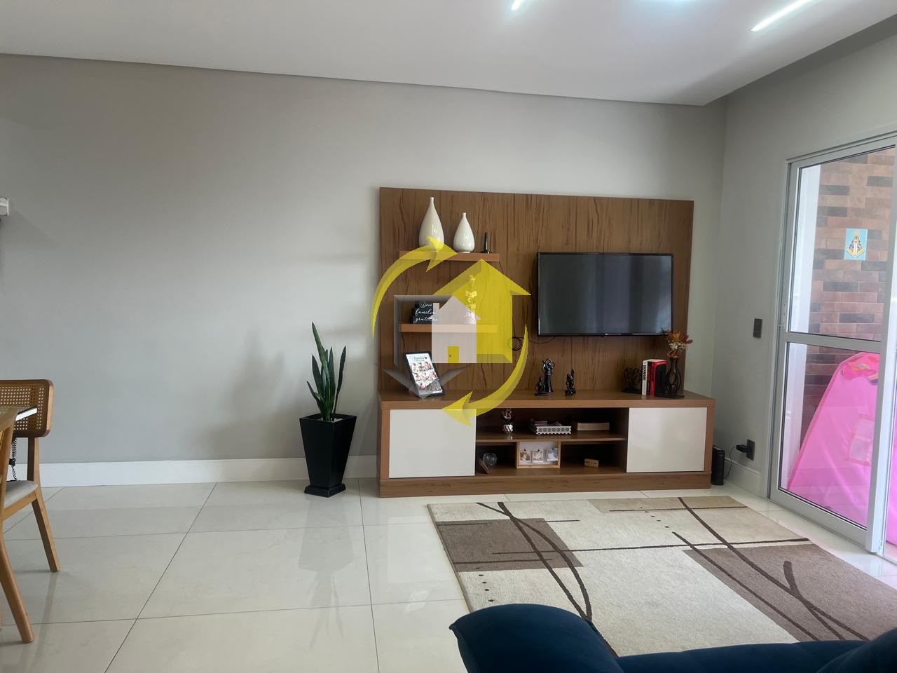 Apartamento à venda com 3 quartos, 81m² - Foto 15