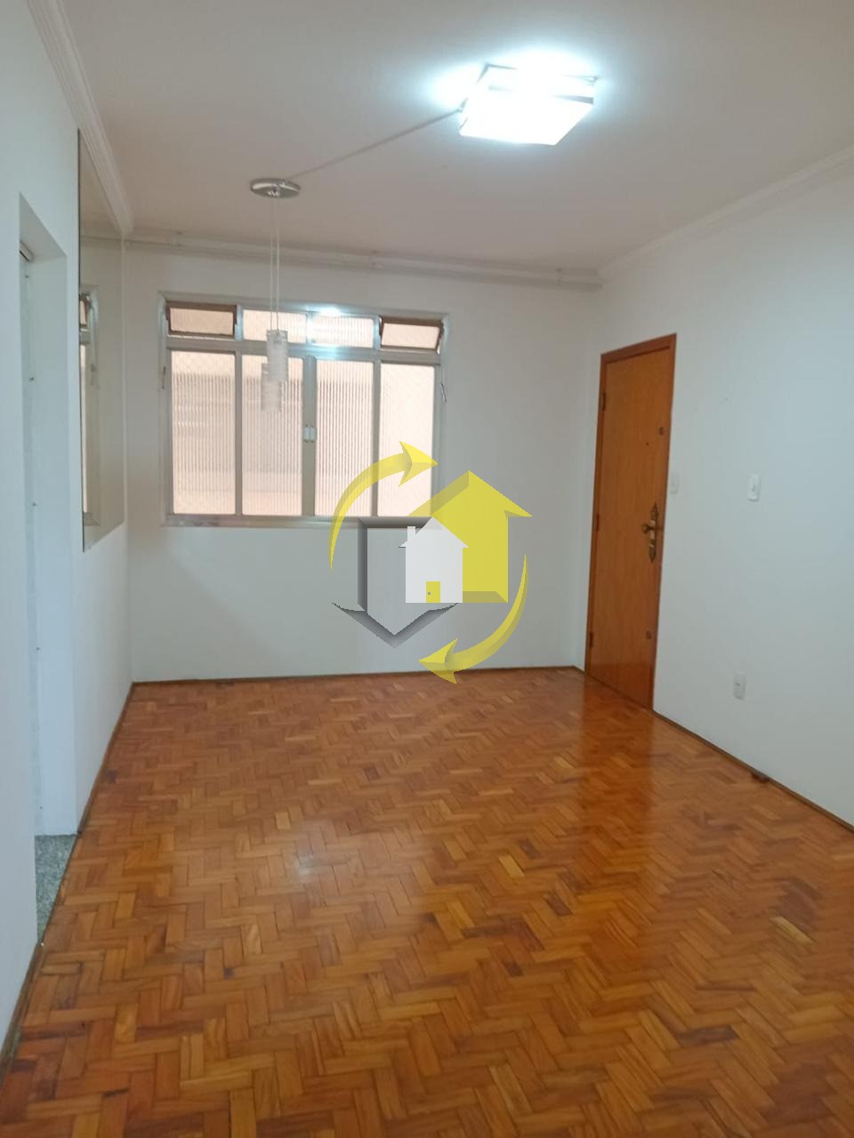 Apartamento à venda com 2 quartos, 70m² - Foto 10