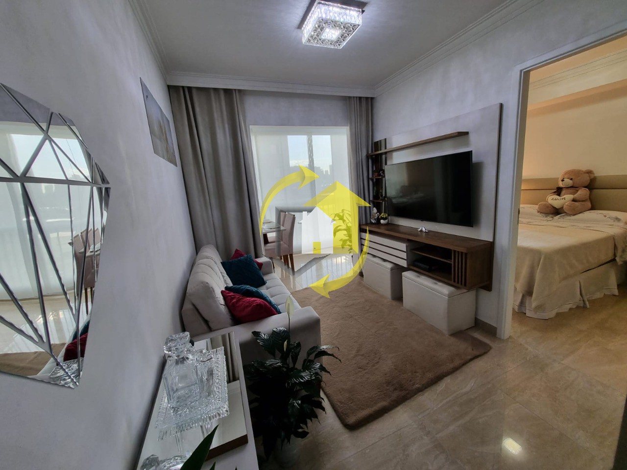 Apartamento à venda com 1 quarto, 34m² - Foto 1