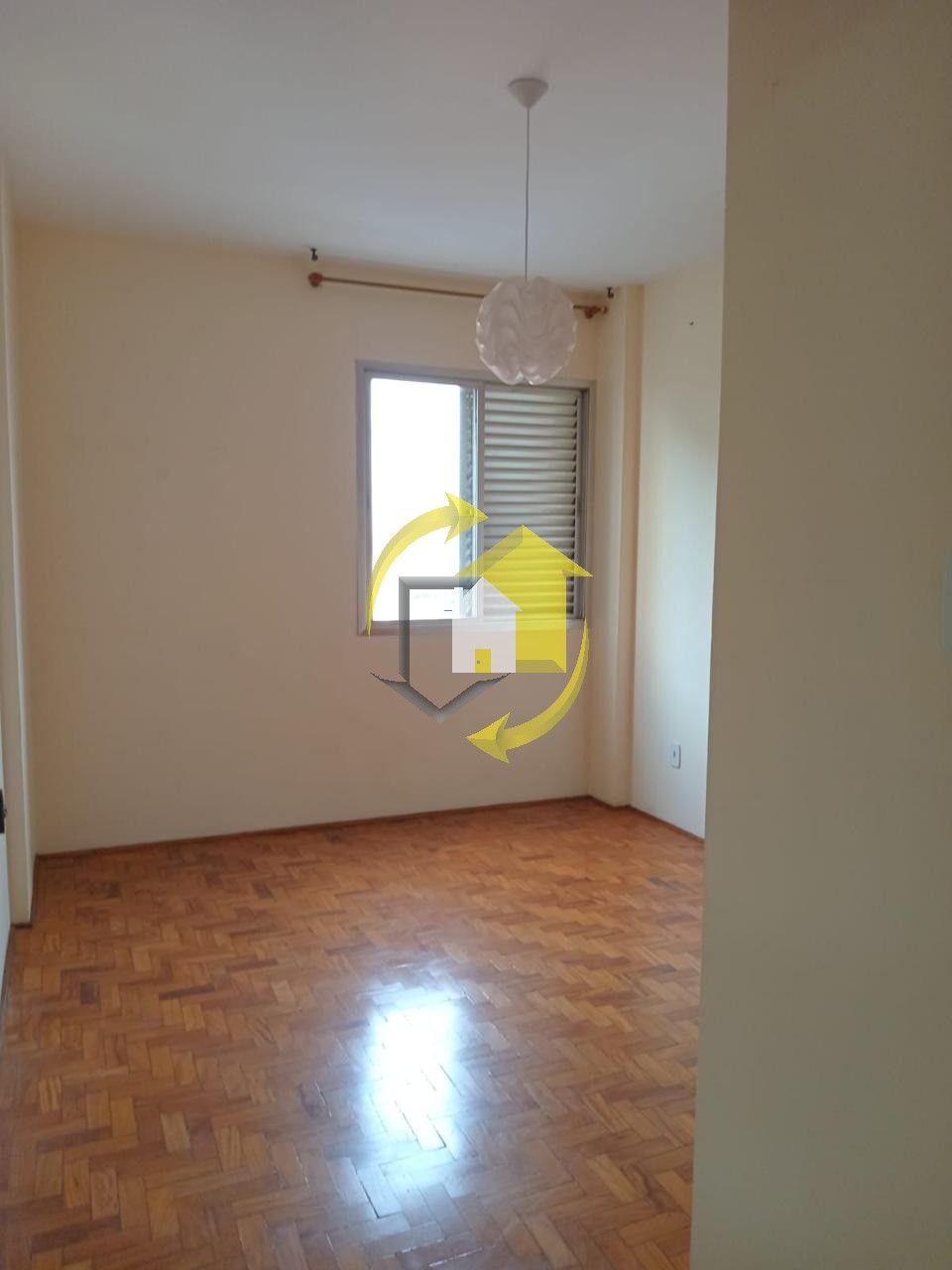 Apartamento à venda com 2 quartos, 70m² - Foto 8