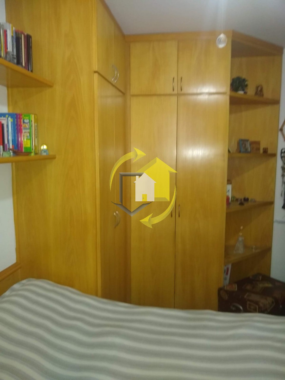 Apartamento à venda com 2 quartos, 60m² - Foto 4