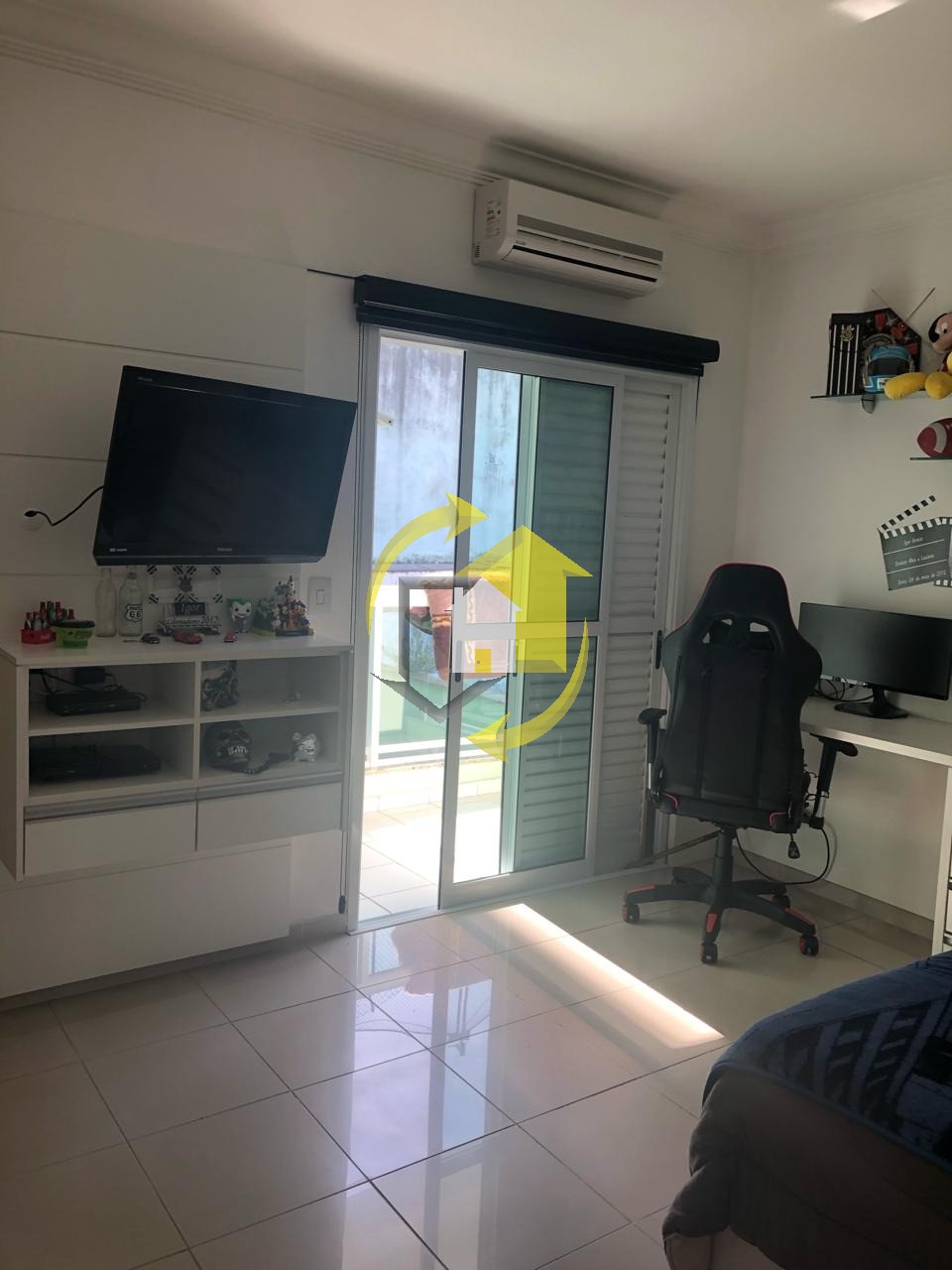 Sobrado à venda e aluguel com 4 quartos, 175m² - Foto 22