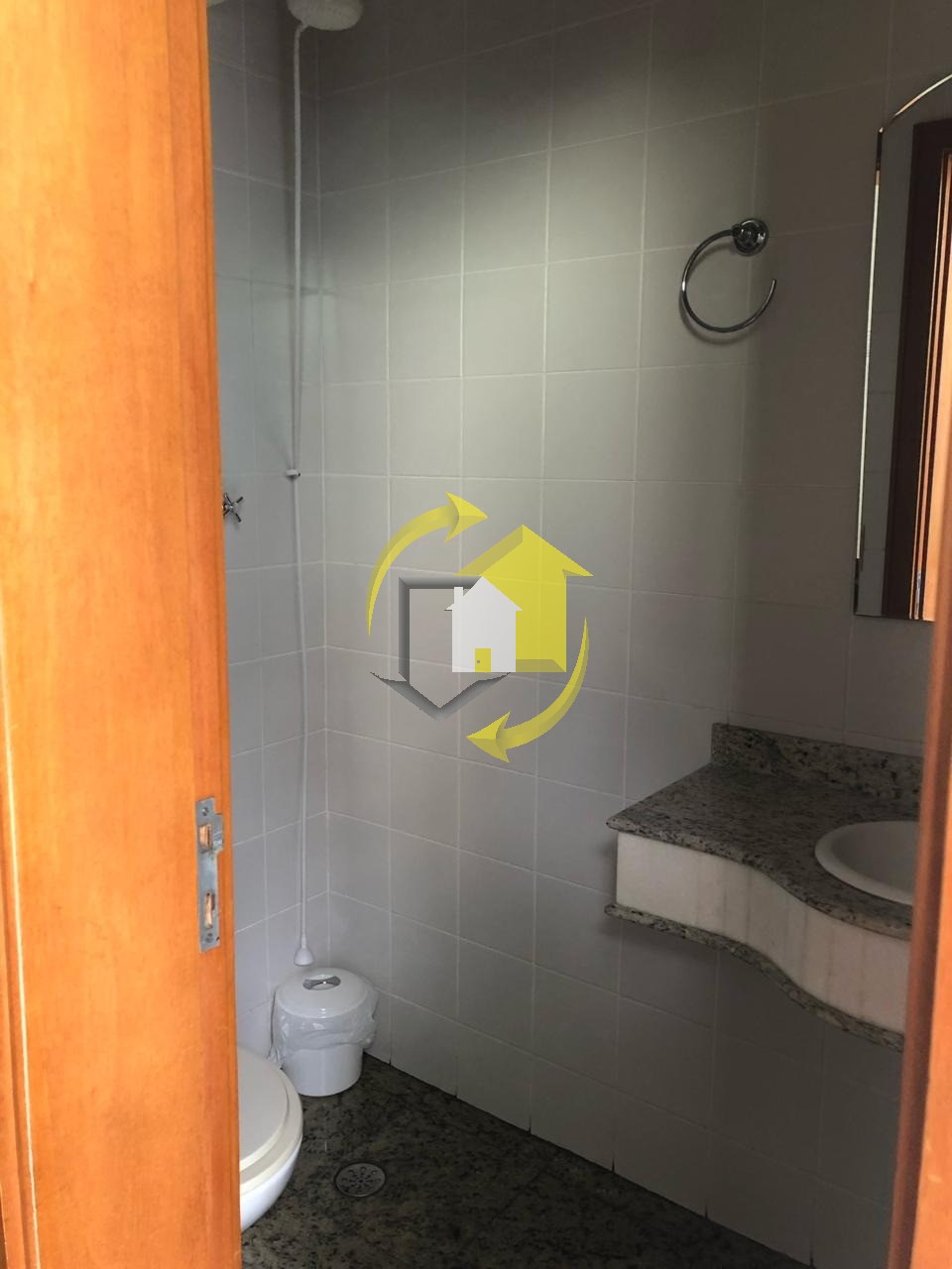 Sobrado à venda e aluguel com 4 quartos, 175m² - Foto 9