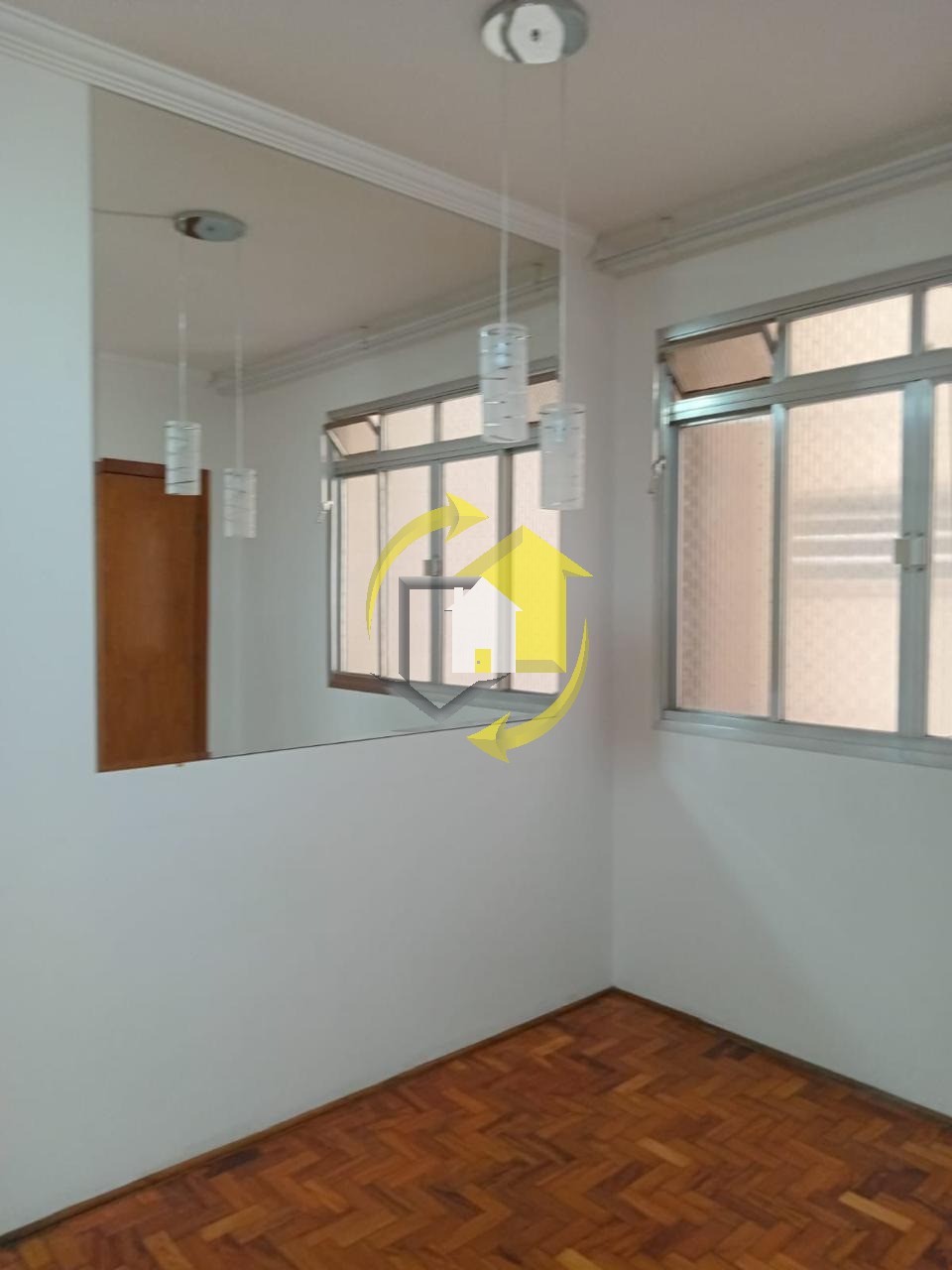 Apartamento à venda com 2 quartos, 70m² - Foto 9