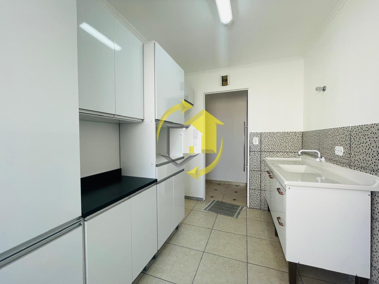 Apartamento à venda com 3 quartos, 77m² - Foto 8