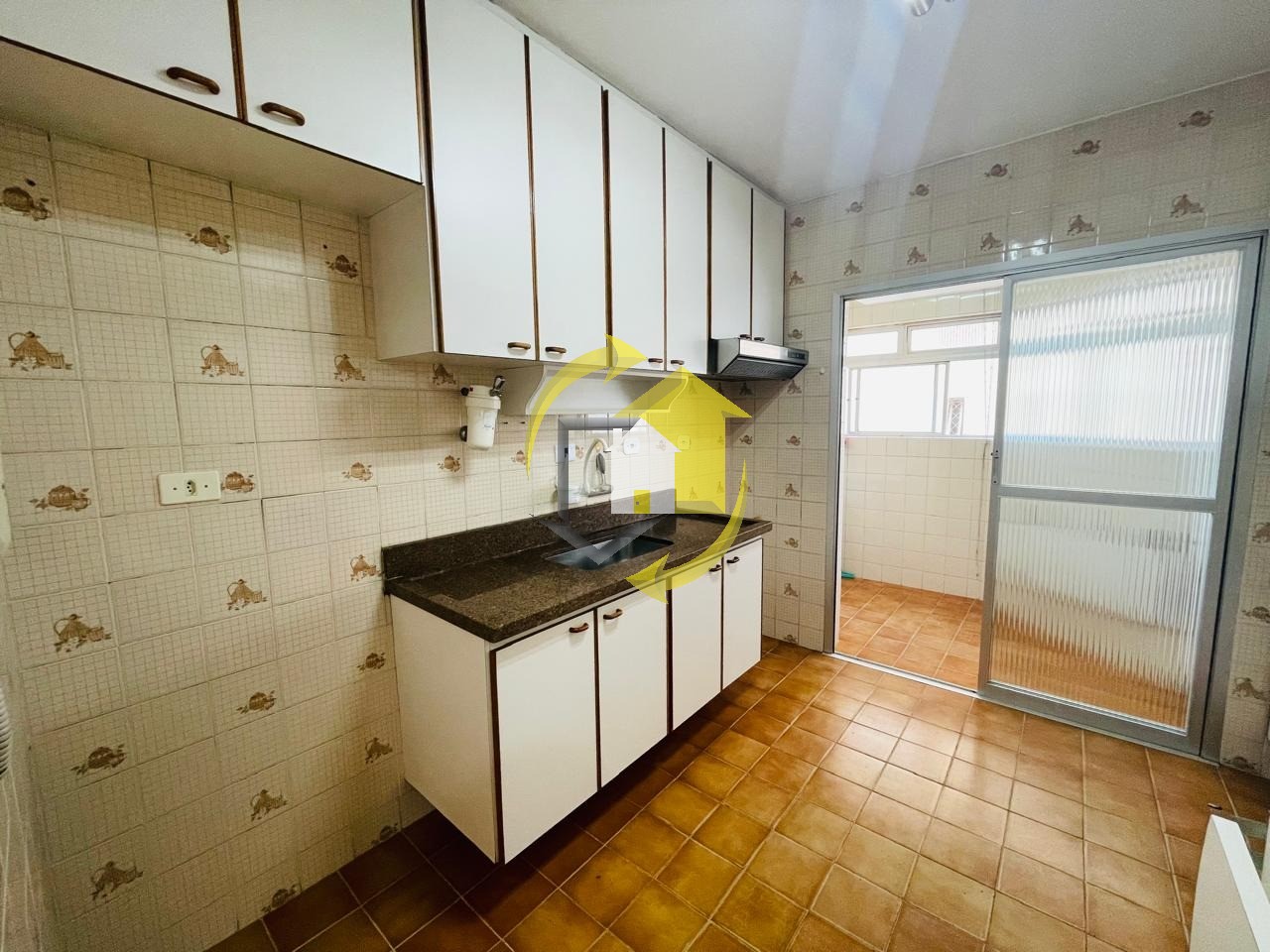 Apartamento à venda com 2 quartos, 64m² - Foto 6