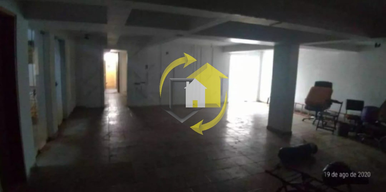 Sobrado à venda com 6 quartos, 426m² - Foto 30