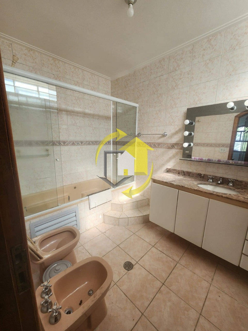 Sobrado à venda e aluguel com 3 quartos, 115m² - Foto 11