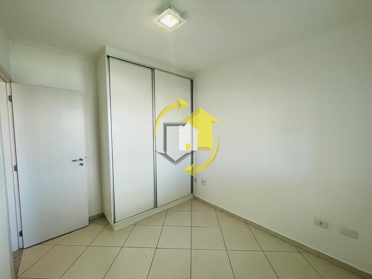 Apartamento à venda com 3 quartos, 110m² - Foto 22