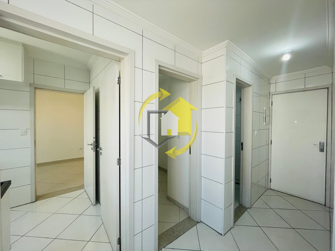 Apartamento à venda com 3 quartos, 110m² - Foto 8