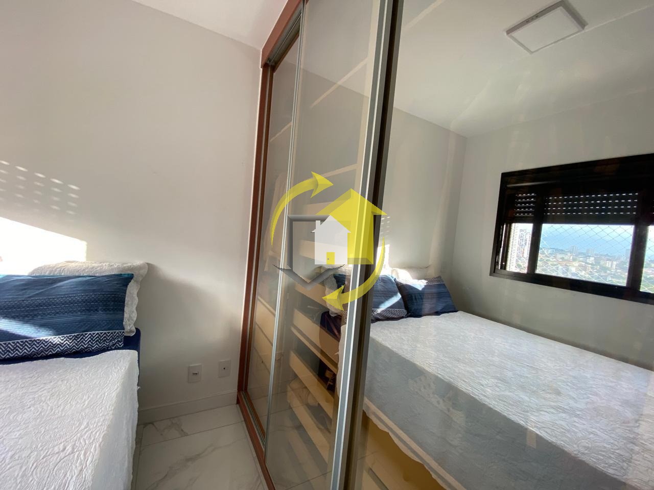 Apartamento à venda com 2 quartos, 63m² - Foto 5