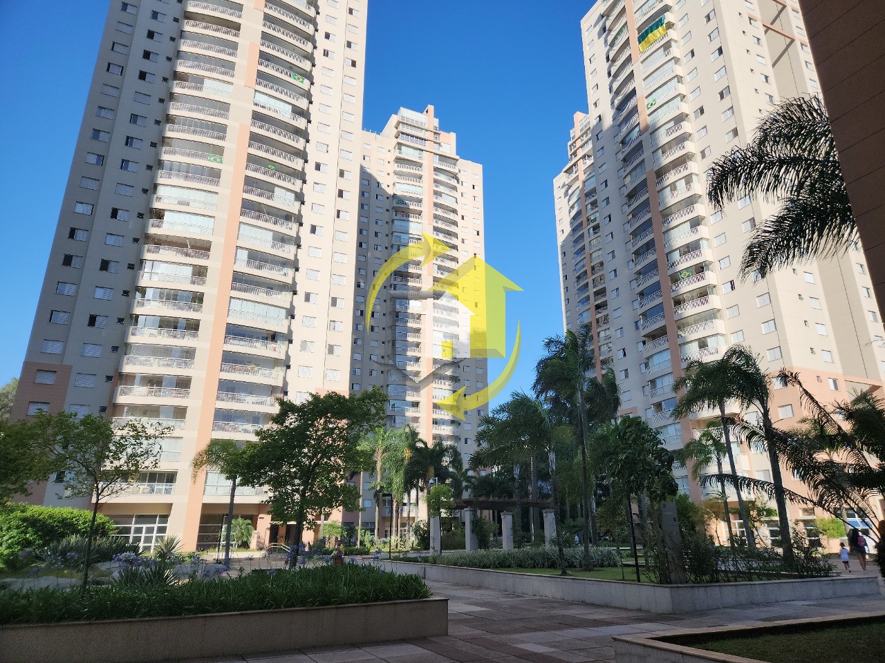 Apartamento para alugar com 2 quartos, 92m² - Foto 1