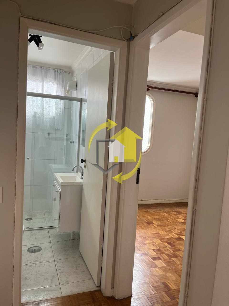 Apartamento à venda com 3 quartos, 83m² - Foto 18