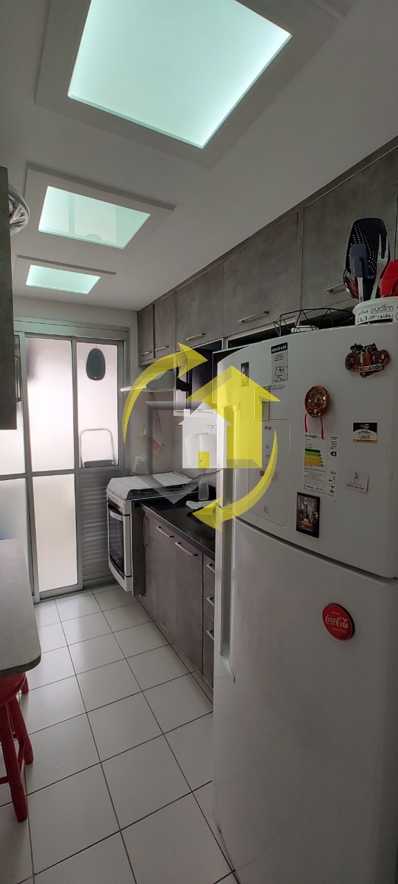 Apartamento à venda com 2 quartos, 48m² - Foto 12