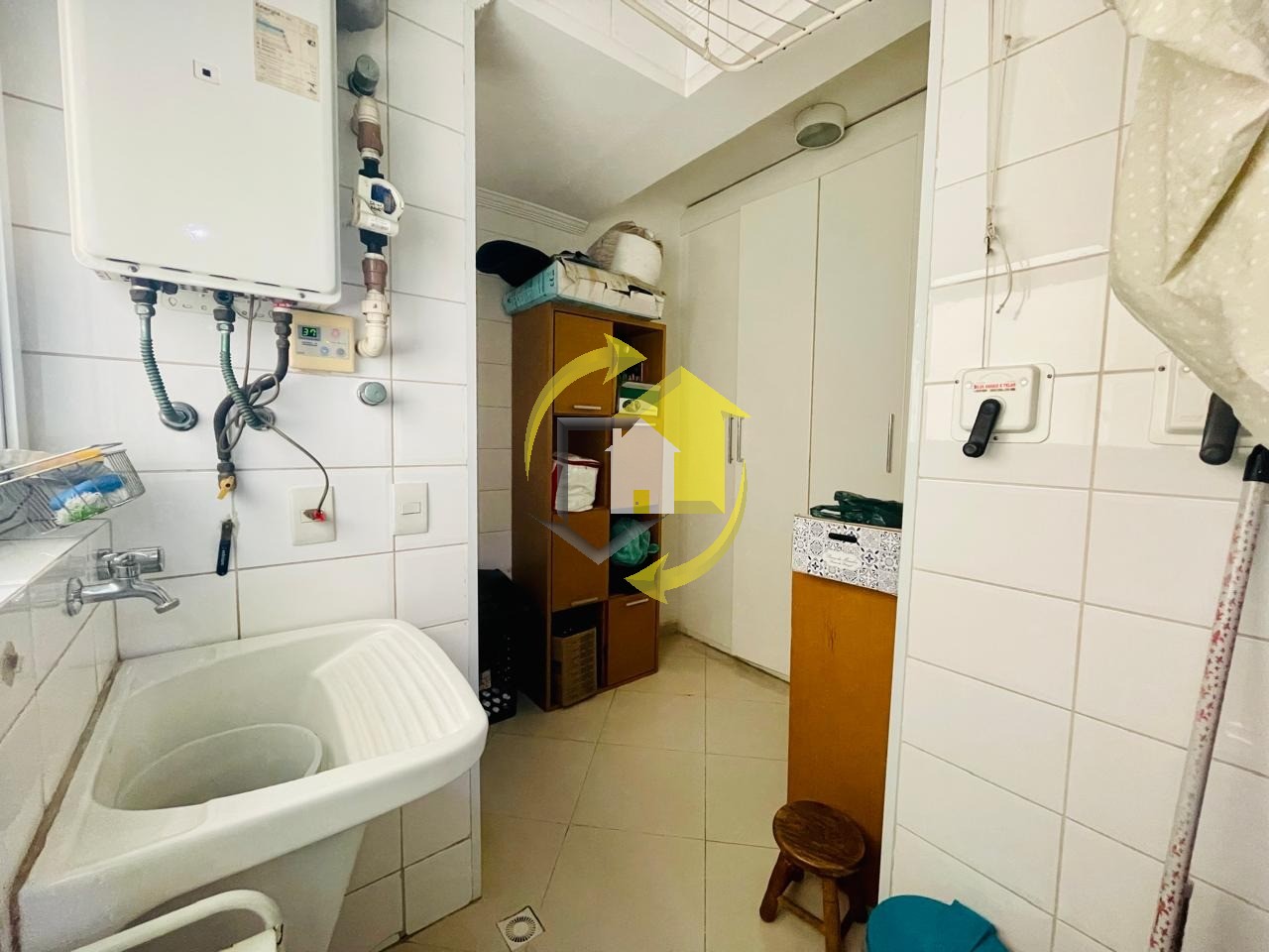 Apartamento à venda com 3 quartos, 122m² - Foto 10