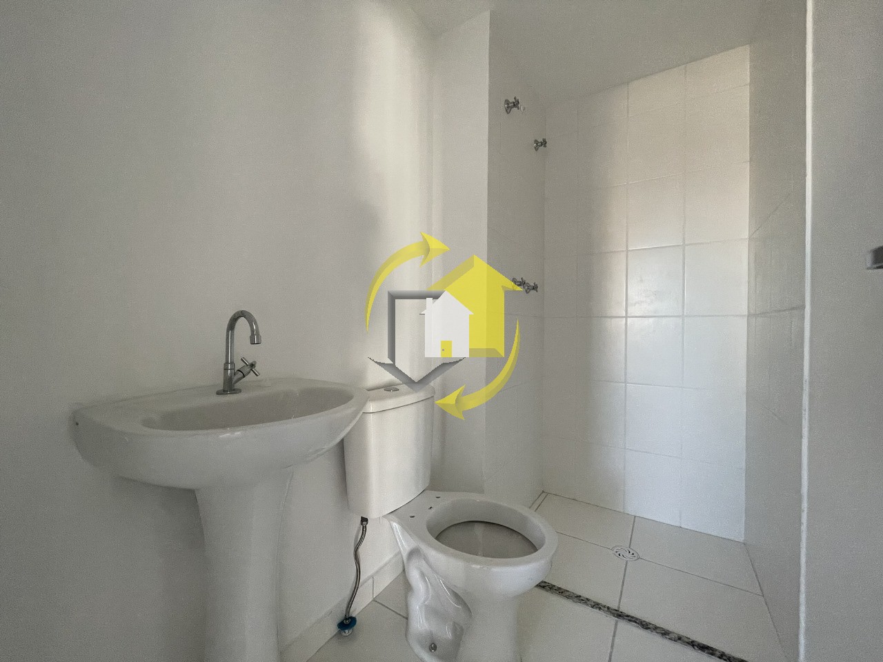 Apartamento à venda com 2 quartos, 45m² - Foto 17