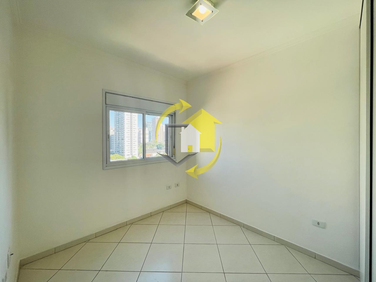 Apartamento à venda com 3 quartos, 110m² - Foto 23