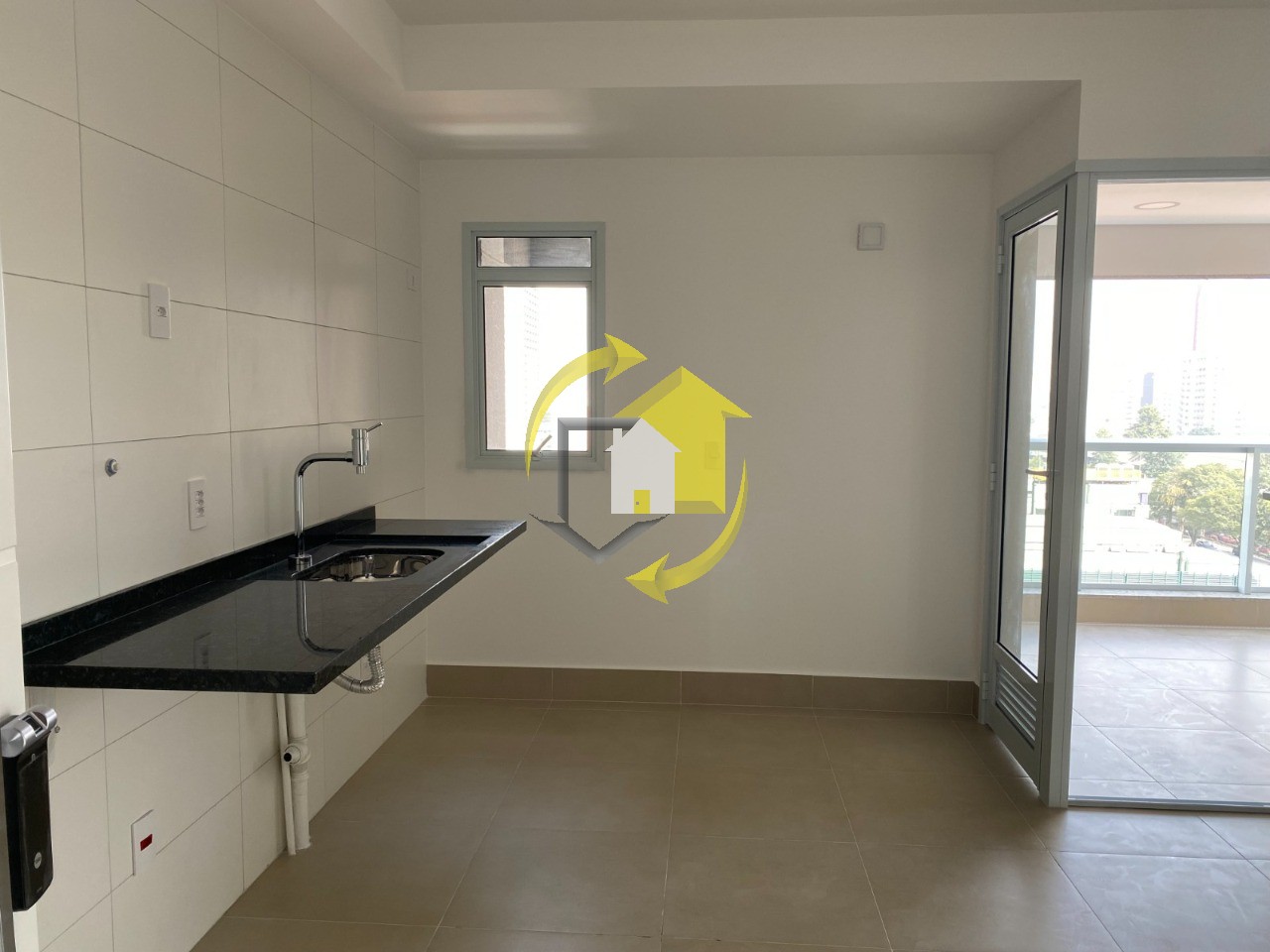 Apartamento à venda com 2 quartos, 67m² - Foto 12