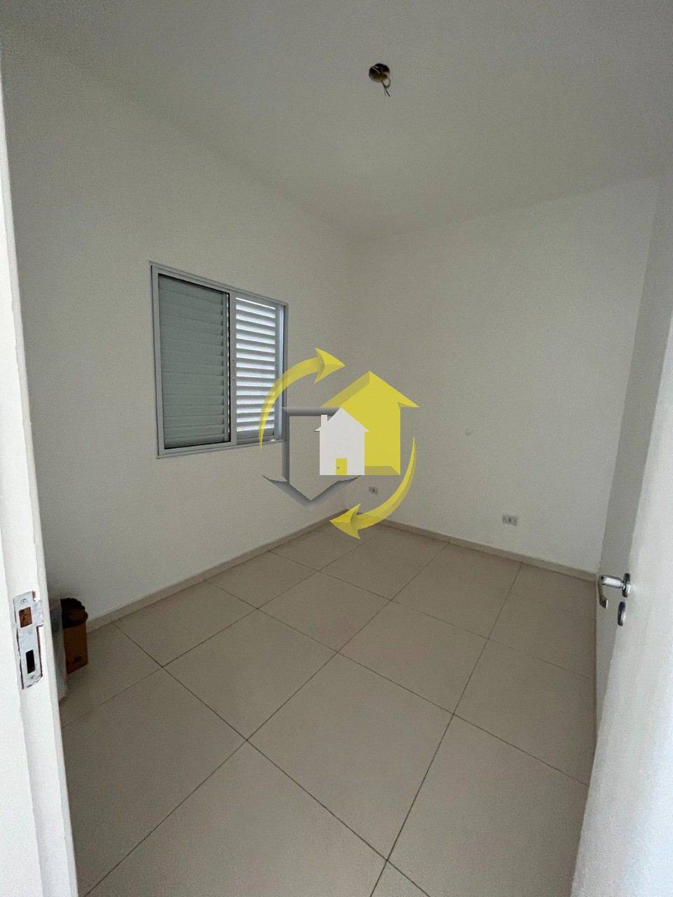 Apartamento à venda com 2 quartos, 39m² - Foto 19