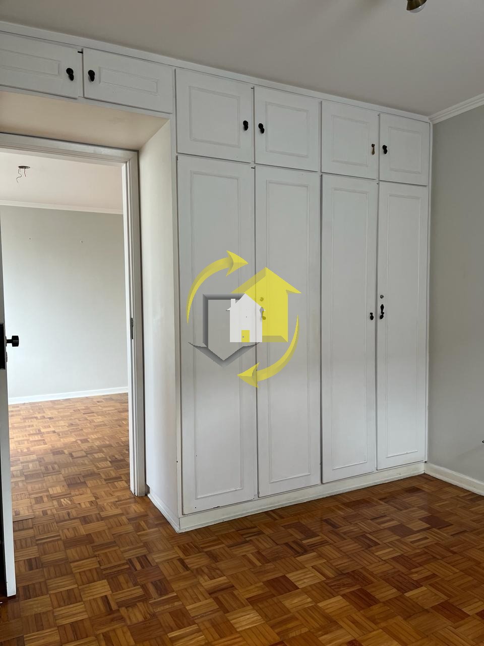 Apartamento à venda com 3 quartos, 83m² - Foto 8