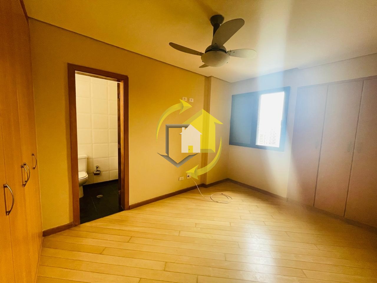 Apartamento para alugar com 3 quartos, 83m² - Foto 11