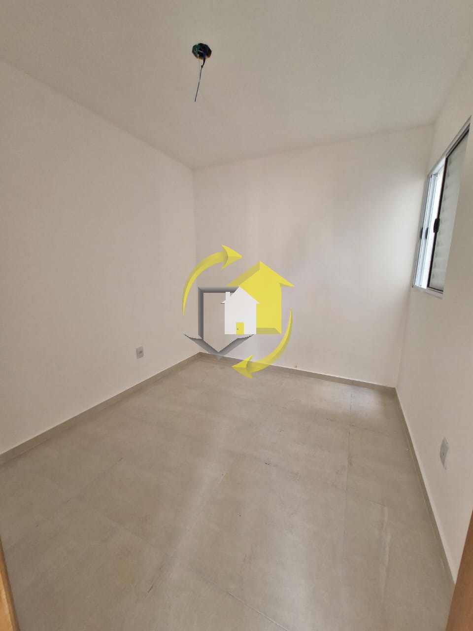 Apartamento à venda com 2 quartos, 40m² - Foto 7