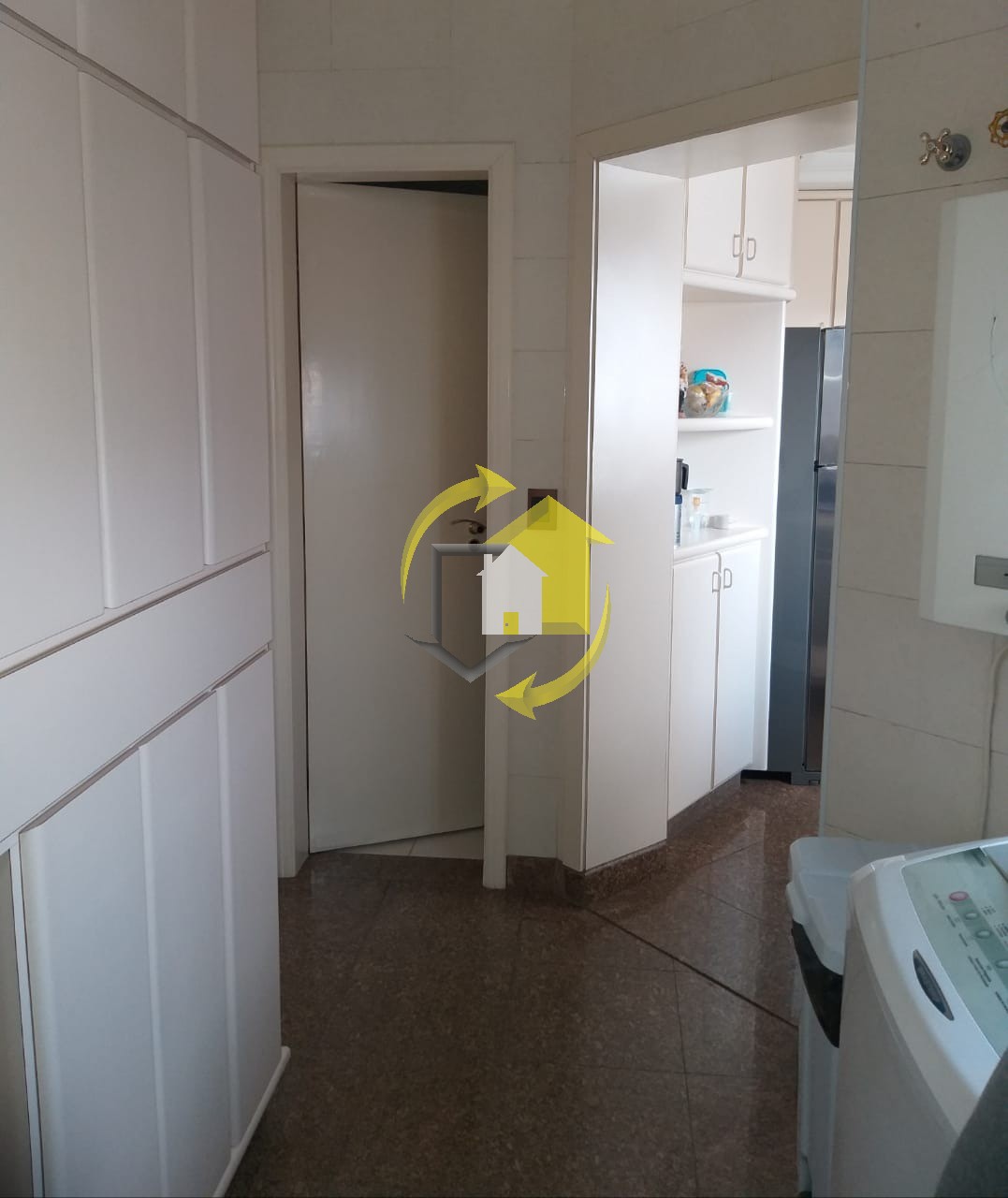 Apartamento à venda com 3 quartos, 138m² - Foto 23