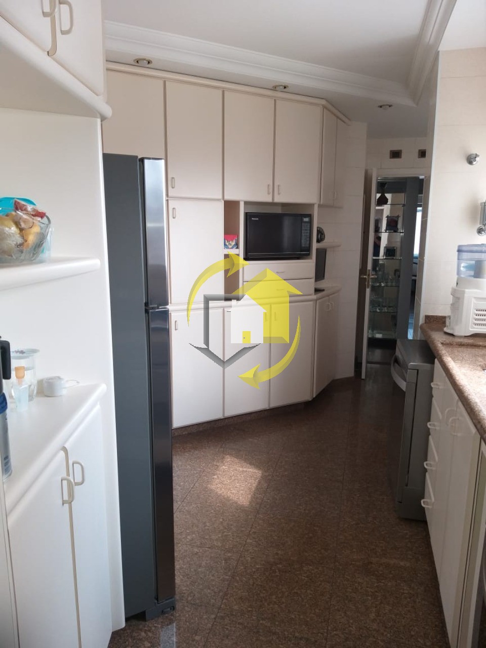 Apartamento à venda com 3 quartos, 138m² - Foto 14