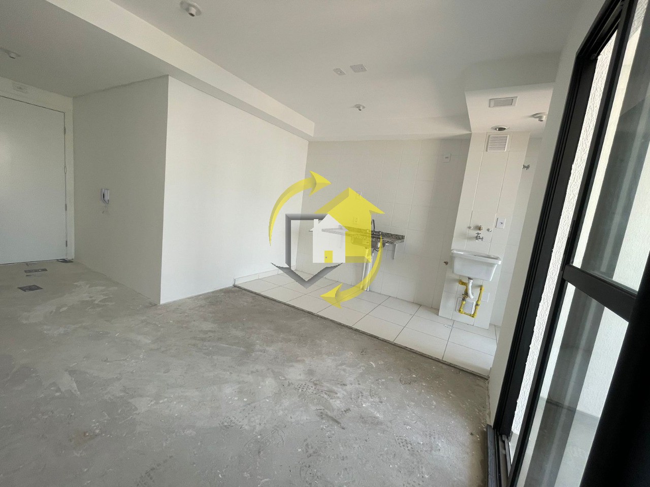 Apartamento à venda com 2 quartos, 46m² - Foto 2