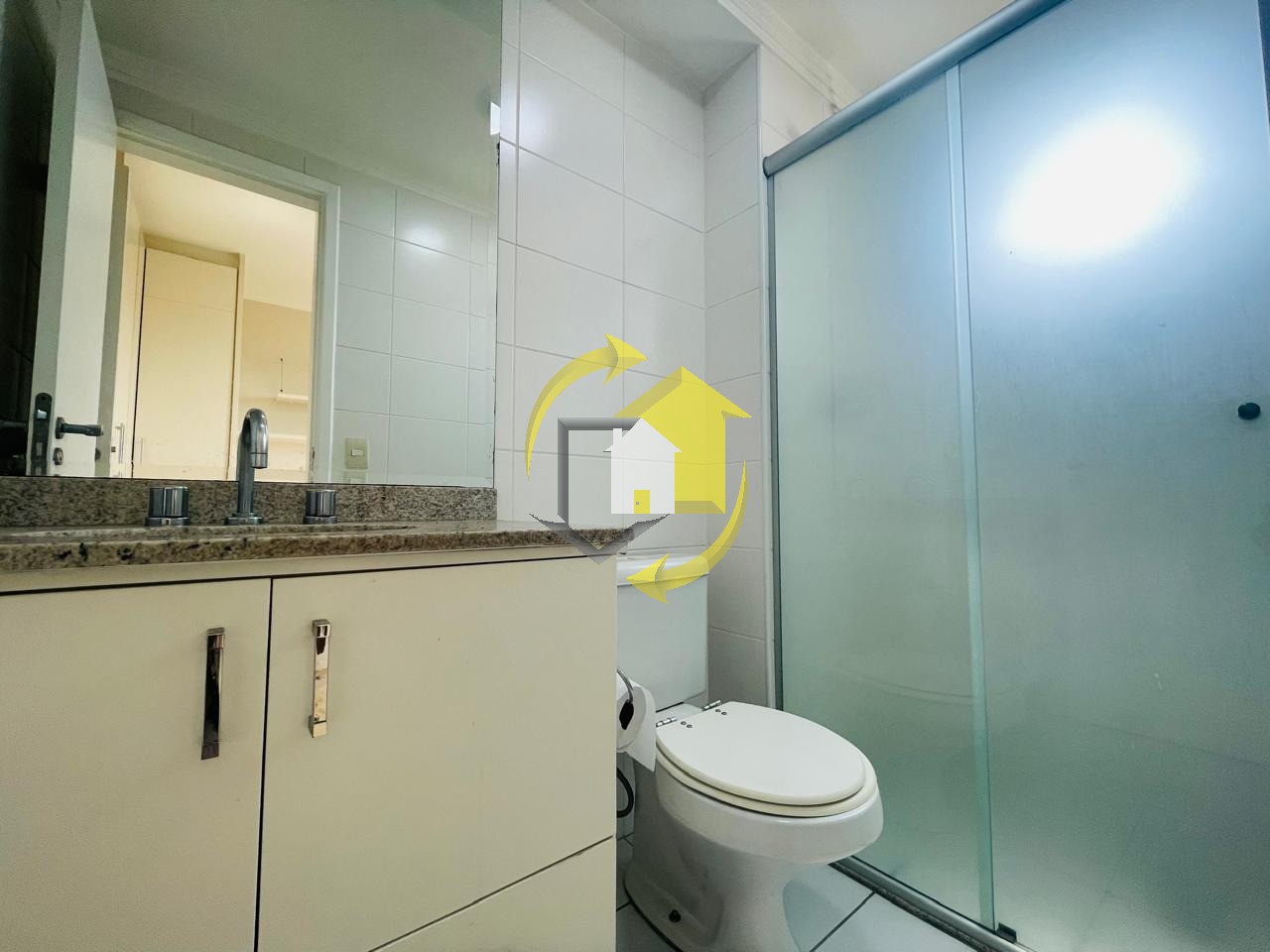 Apartamento para alugar com 3 quartos, 122m² - Foto 15