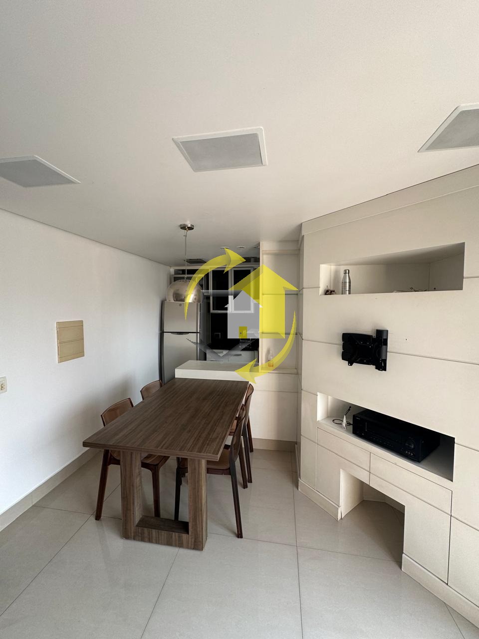 Apartamento para alugar com 1 quarto, 70m² - Foto 17