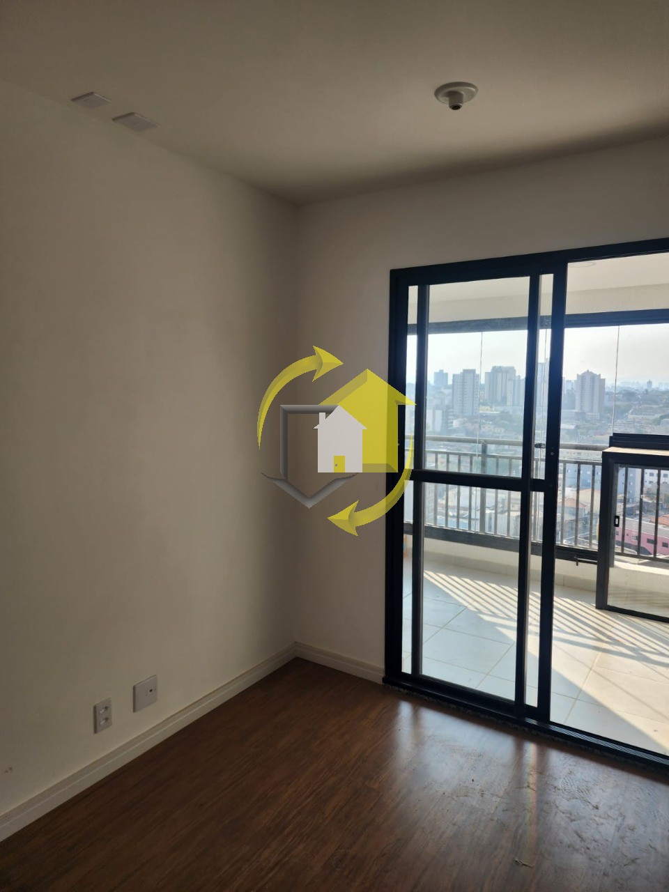 Apartamento para alugar com 2 quartos, 42m² - Foto 3