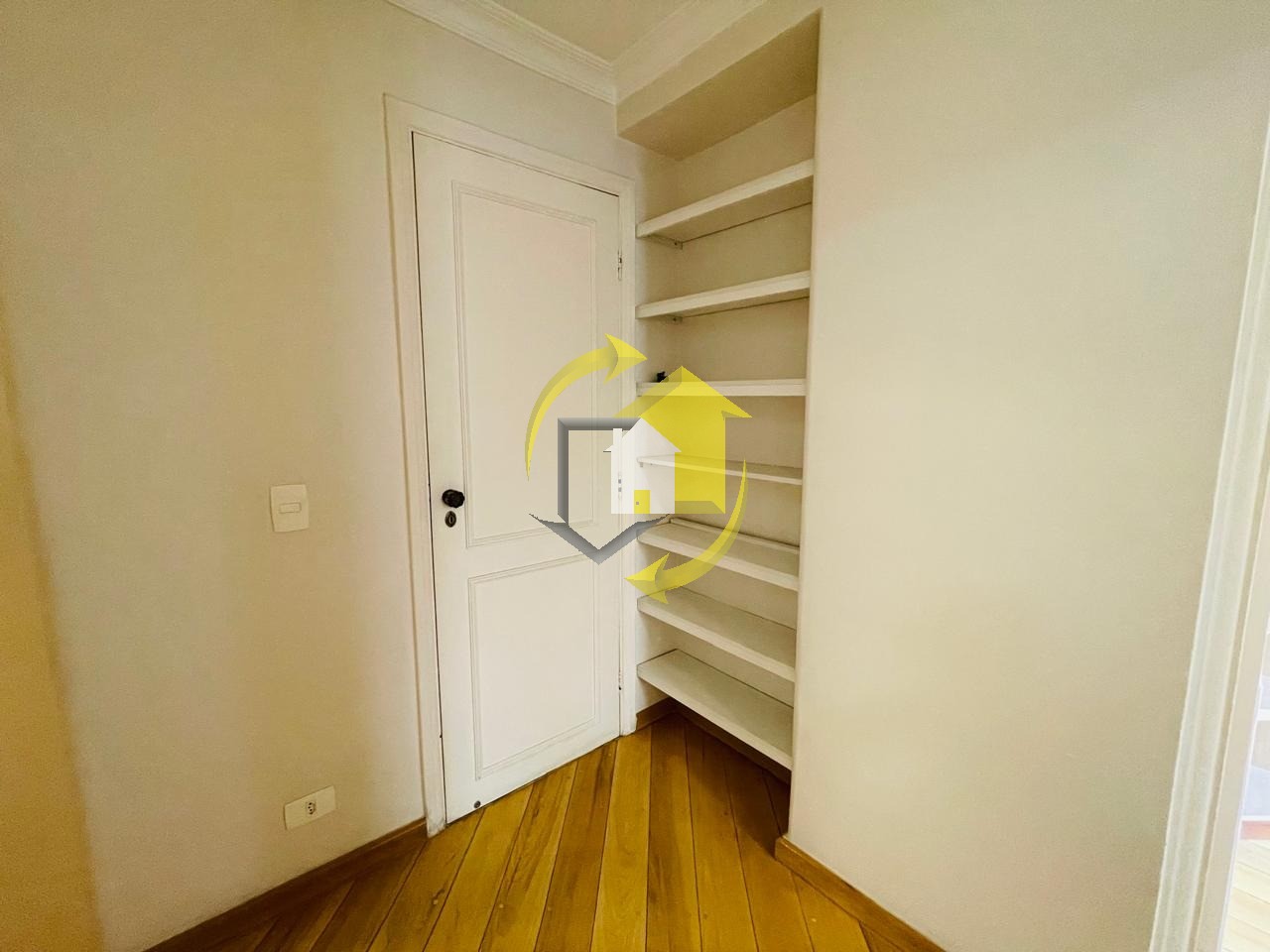 Apartamento à venda com 3 quartos, 105m² - Foto 17