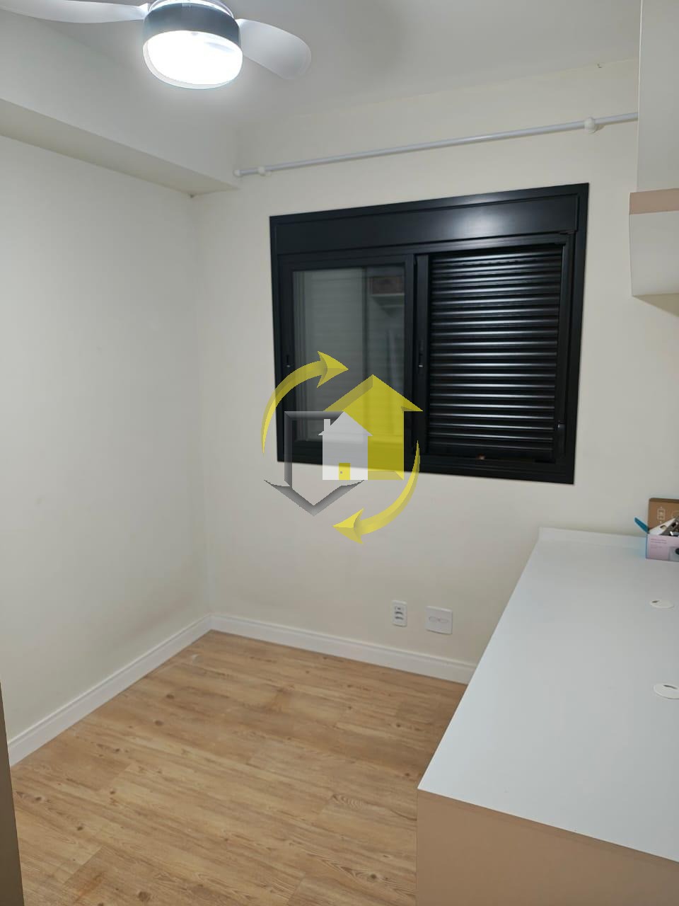 Apartamento para alugar com 2 quartos, 57m² - Foto 8