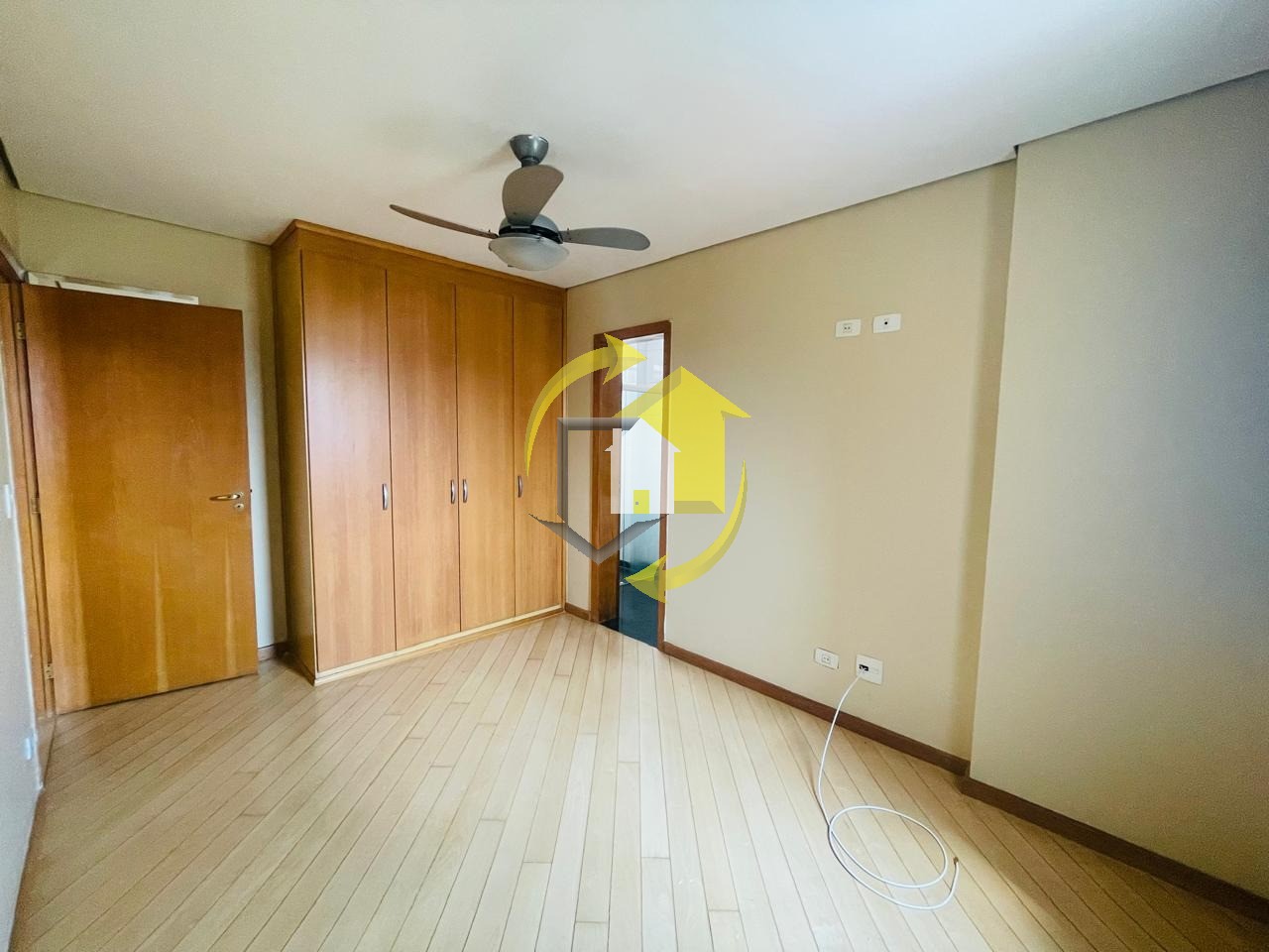 Apartamento para alugar com 3 quartos, 83m² - Foto 13